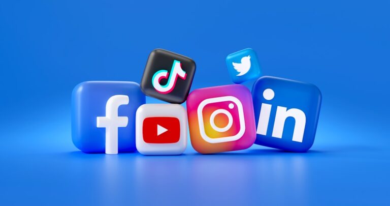 what are critical social media platforms for community building